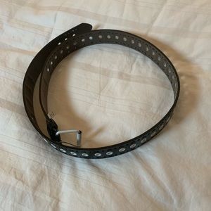 Grommet Belt
